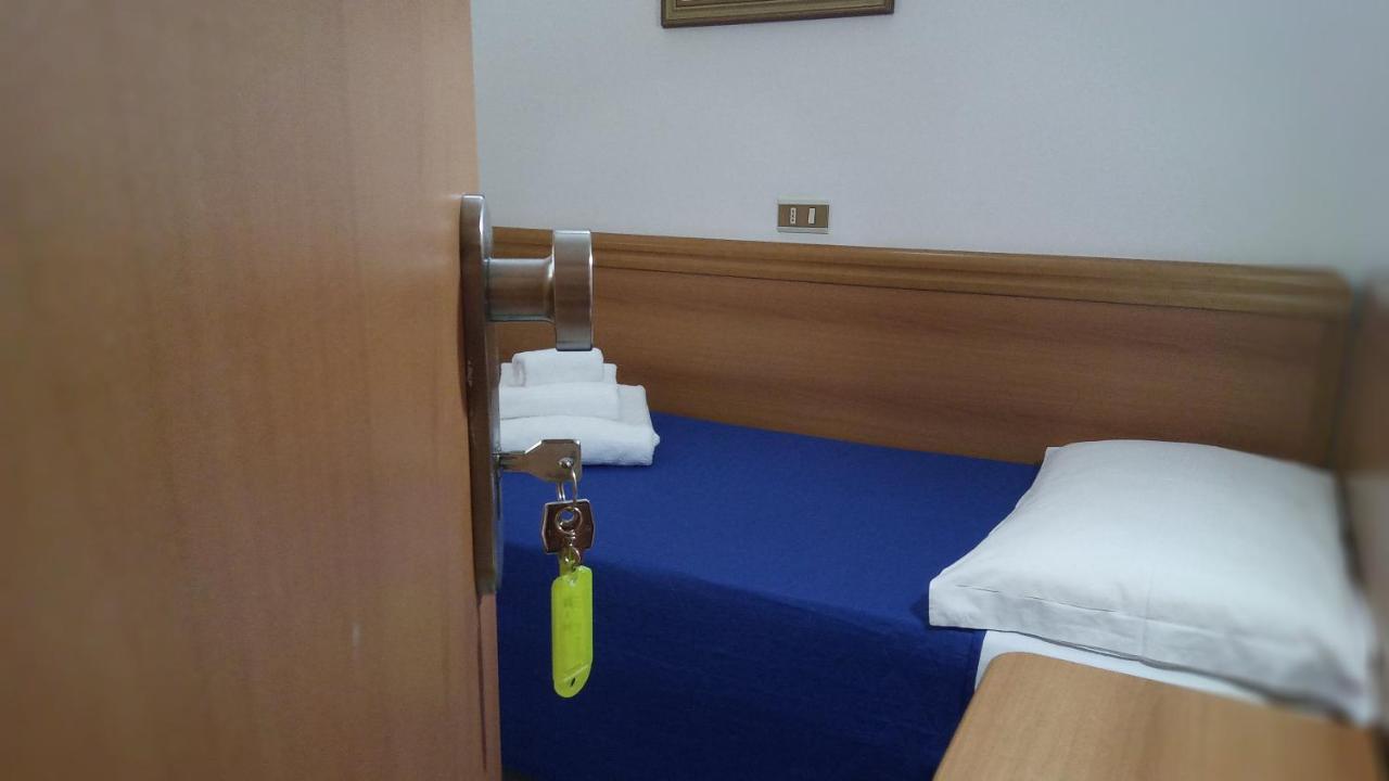 Hotel Venezia Beach San Mauro Mare 外观 照片