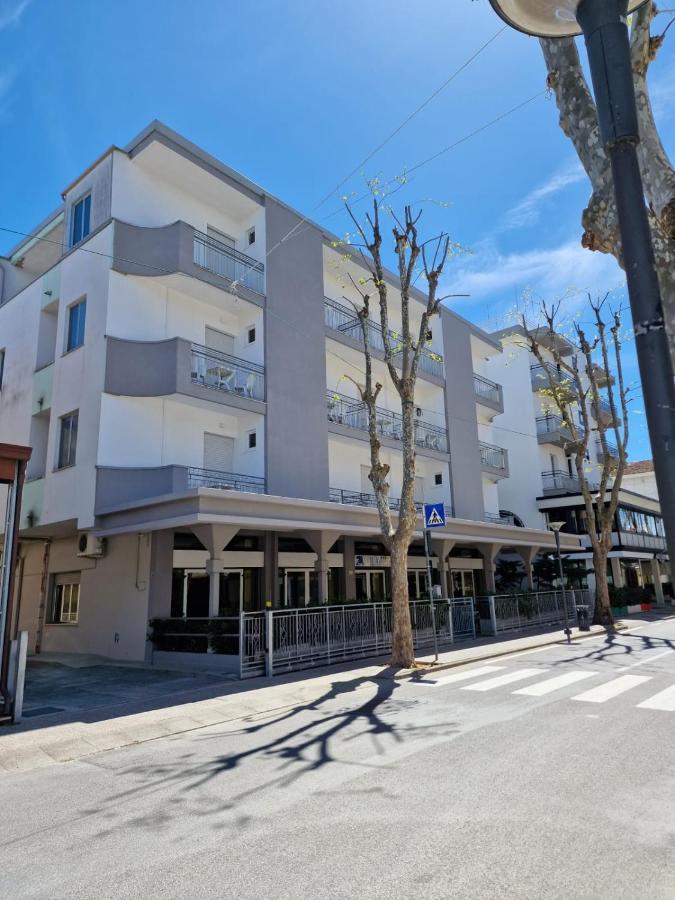 Hotel Venezia Beach San Mauro Mare 外观 照片
